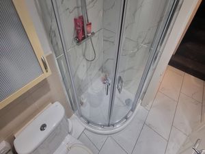 Photo 17- click for photo gallery